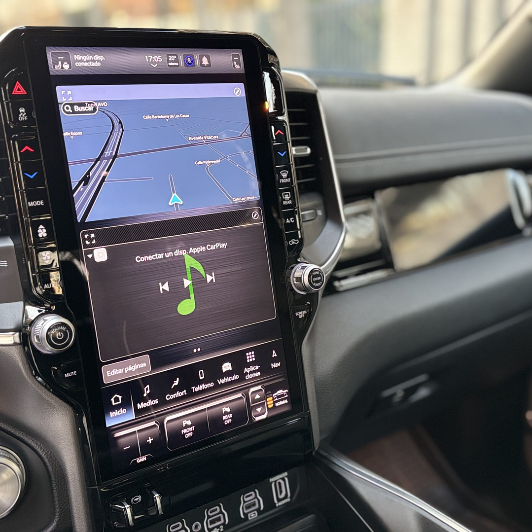 RAM 1500 Laramie 3.0 4WD / AÑO 2025 / 3.798KM / 4X4 / AUTOMATICA / DIESEL 22