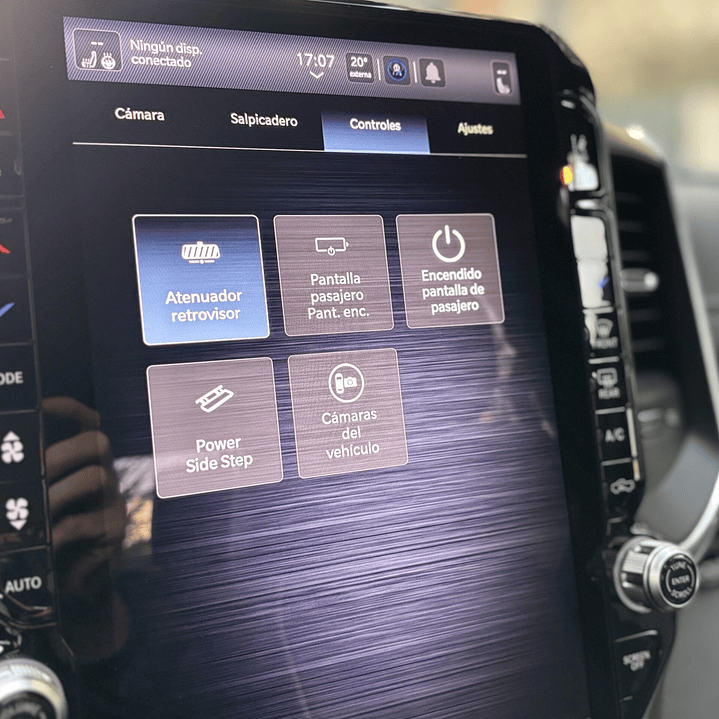 RAM 1500 Laramie 3.0 4WD / AÑO 2025 / 3.798KM / 4X4 / AUTOMATICA / DIESEL 24