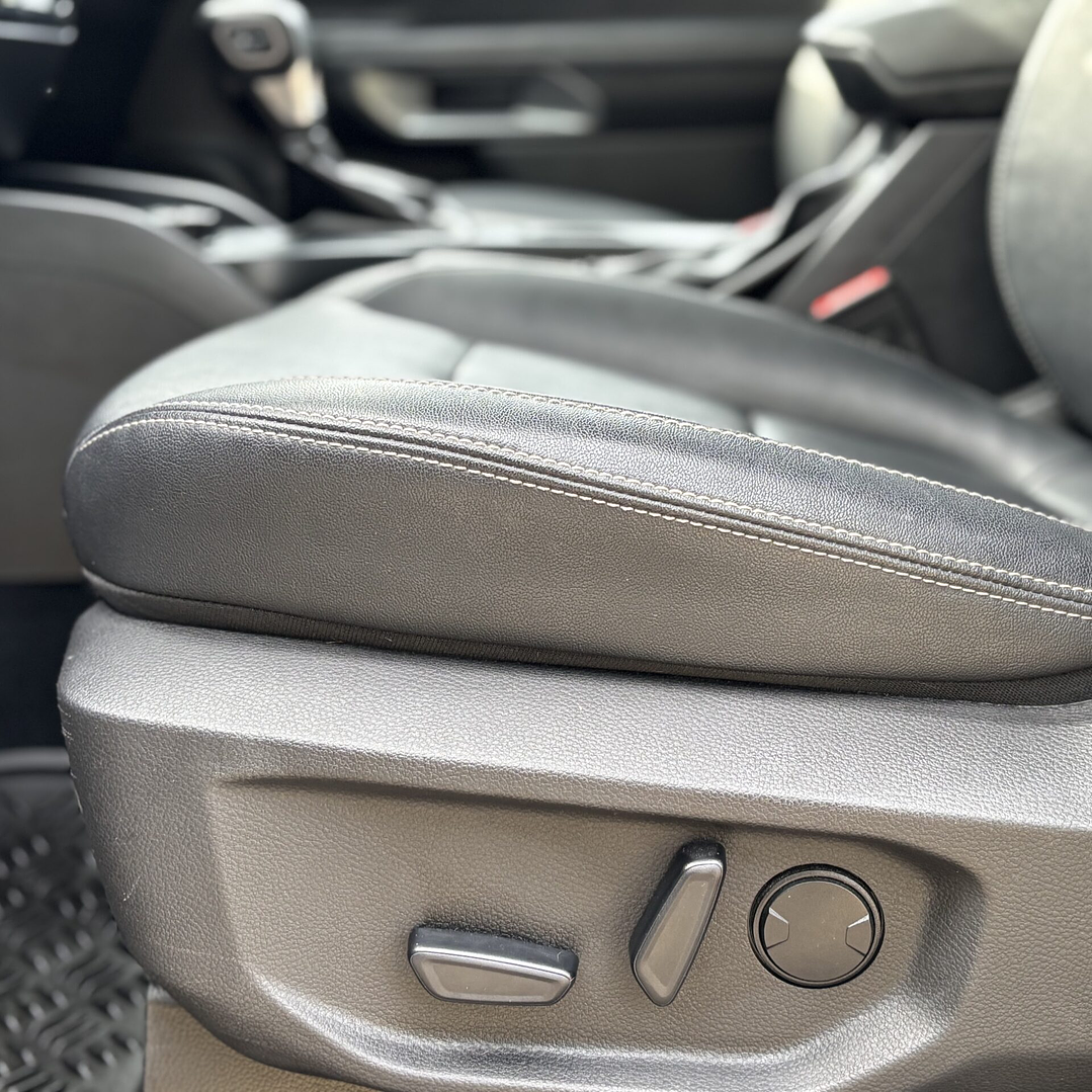 FORD RANGER XLT 2.0 / AÑO 2024 / 32.381KM / 4X4 / AUTOMATICA / DIESEL 10