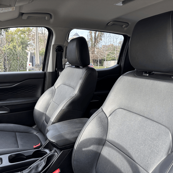 FORD RANGER XLT 2.0 / AÑO 2024 / 32.381KM / 4X4 / AUTOMATICA / DIESEL 12