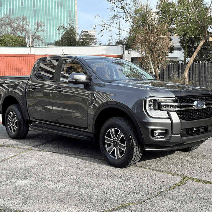 FORD RANGER XLT 2.0 / AÑO 2024 / 32.381KM / 4X4 / AUTOMATICA / DIESEL 1
