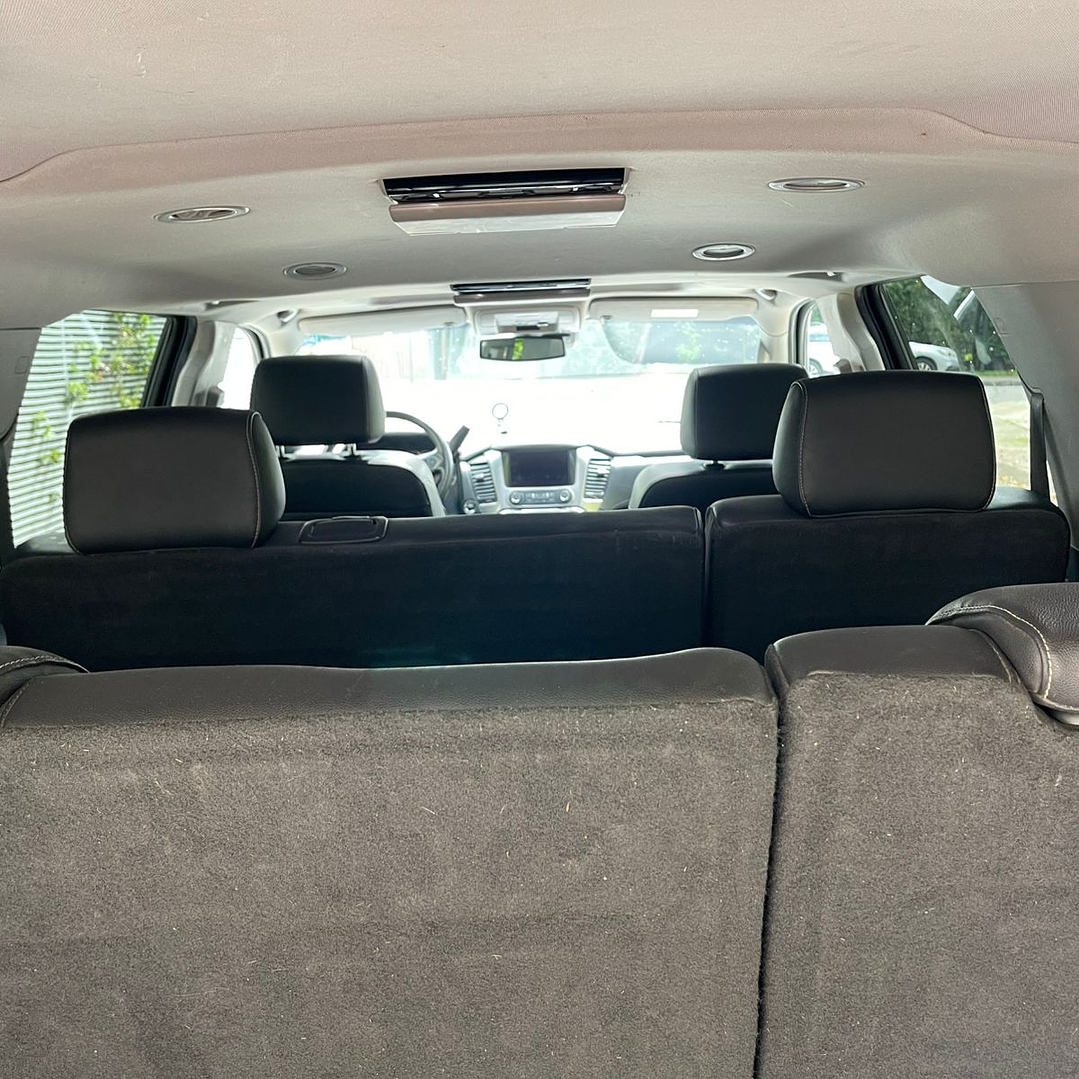 CHEVROLET SUBURBAN LT / AÑO 2019 / 105.000KM / 4X4 / AUTOMATICA / BENCINA 16