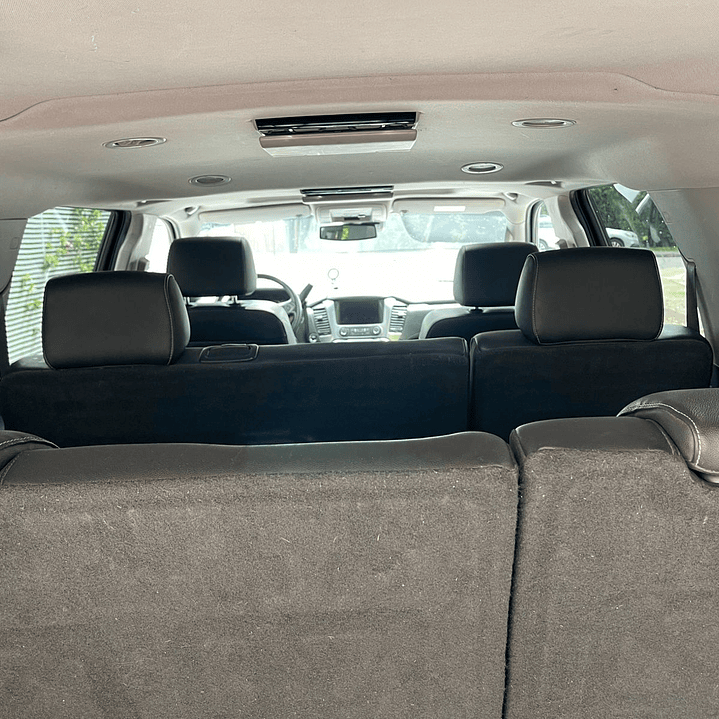 CHEVROLET SUBURBAN LT / AÑO 2019 / 105.000KM / 4X4 / AUTOMATICA / BENCINA 16