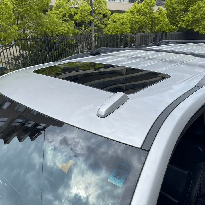 CHEVROLET SUBURBAN LT / AÑO 2019 / 105.000KM / 4X4 / AUTOMATICA / BENCINA 19