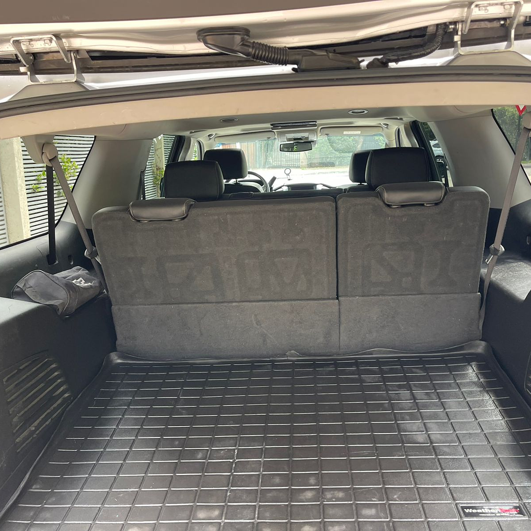 CHEVROLET SUBURBAN LT / AÑO 2019 / 105.000KM / 4X4 / AUTOMATICA / BENCINA 28