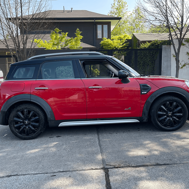 MINI COUNTRYMAN ALL4 C / AÑO 2018 / 70.000KM / 4X4 / AUTOMATICA / BENCINA 8