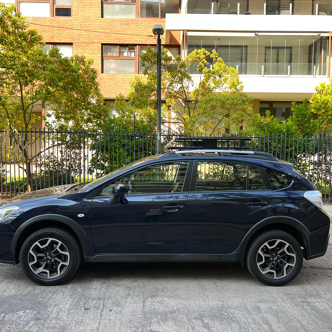 SUBARU XV 2.0 / AÑO 2016 / 105.000KM / AWD / MECANICO / BENCINA 4