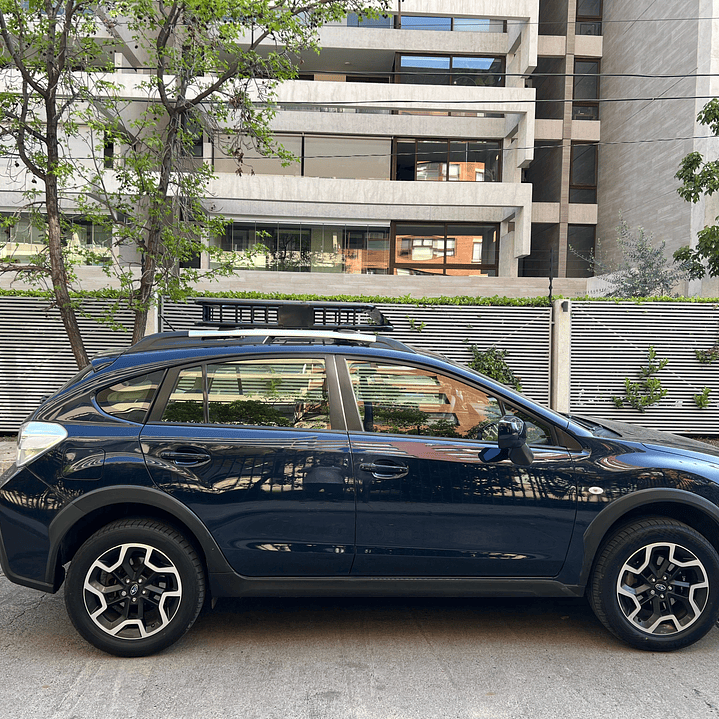 SUBARU XV 2.0 / AÑO 2016 / 105.000KM / AWD / MECANICO / BENCINA 8