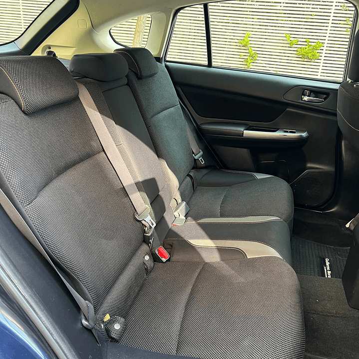 SUBARU XV 2.0 / AÑO 2016 / 105.000KM / AWD / MECANICO / BENCINA 12