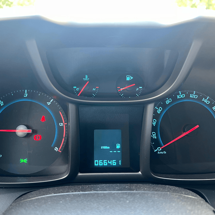 CHEVROLET ORLANDO / AÑO 2017 / 66.000KM / 4X2 / MECANICA/ DIESEL 12