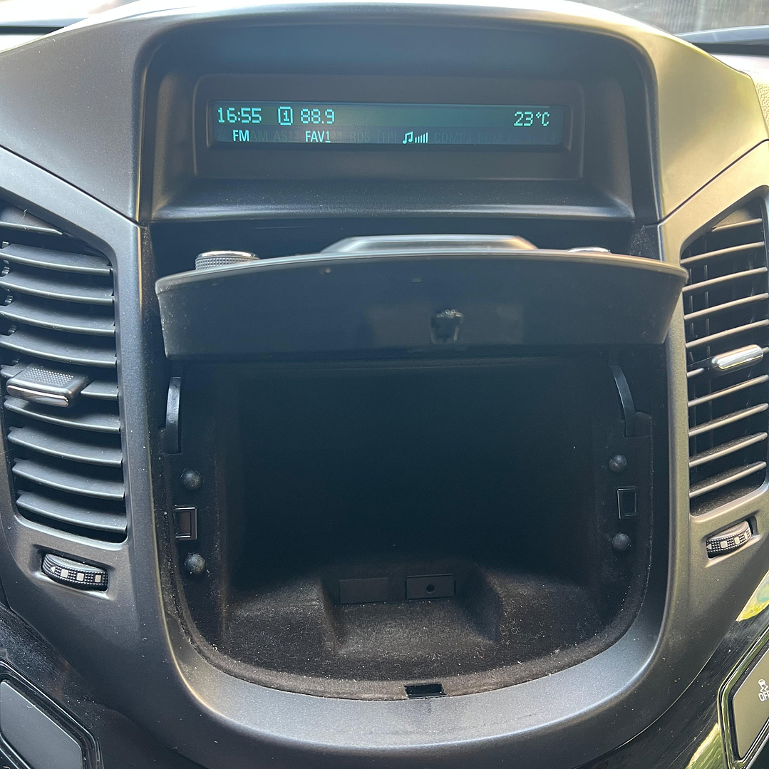 CHEVROLET ORLANDO / AÑO 2017 / 66.000KM / 4X2 / MECANICA/ DIESEL 15