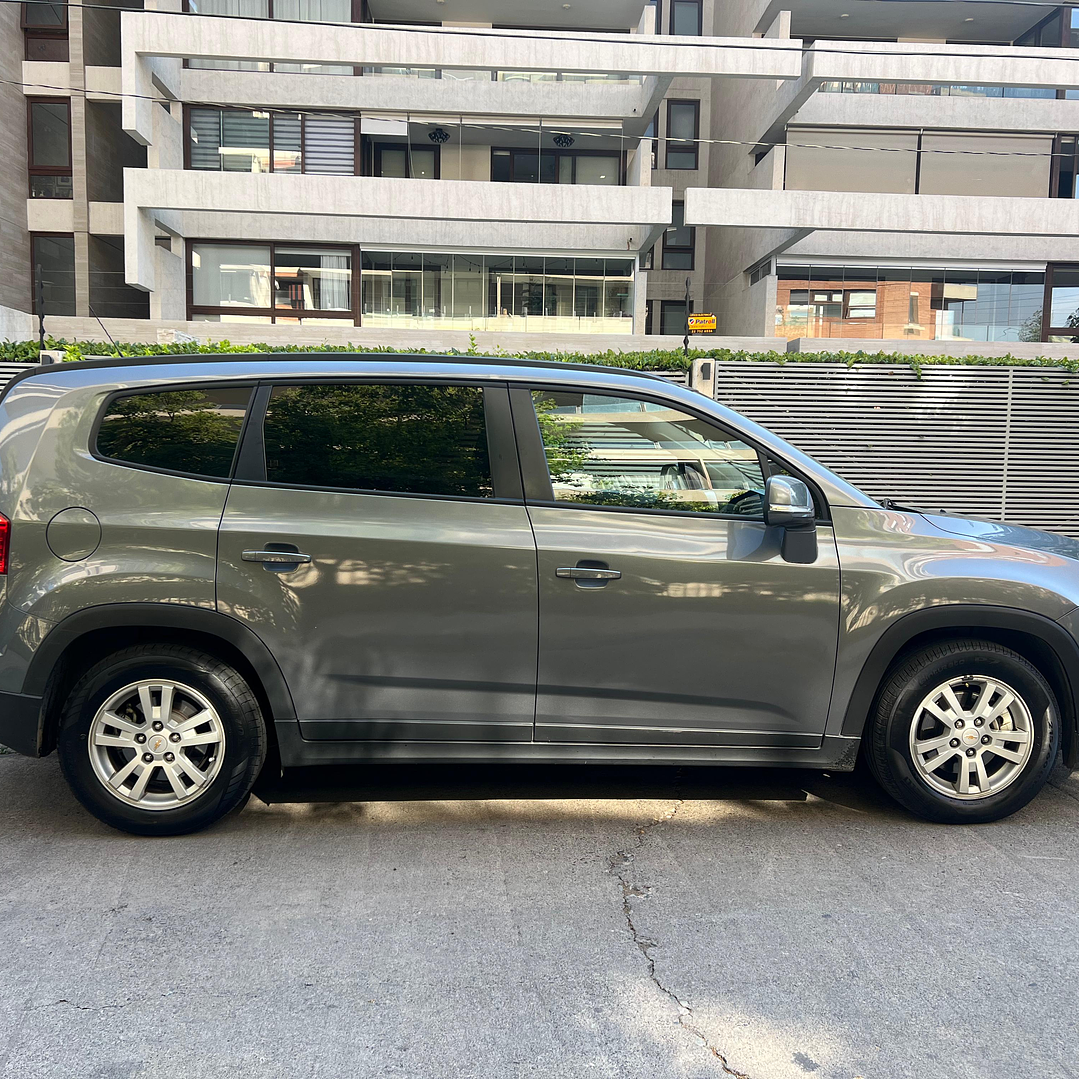 CHEVROLET ORLANDO / AÑO 2017 / 66.000KM / 4X2 / MECANICA/ DIESEL 8
