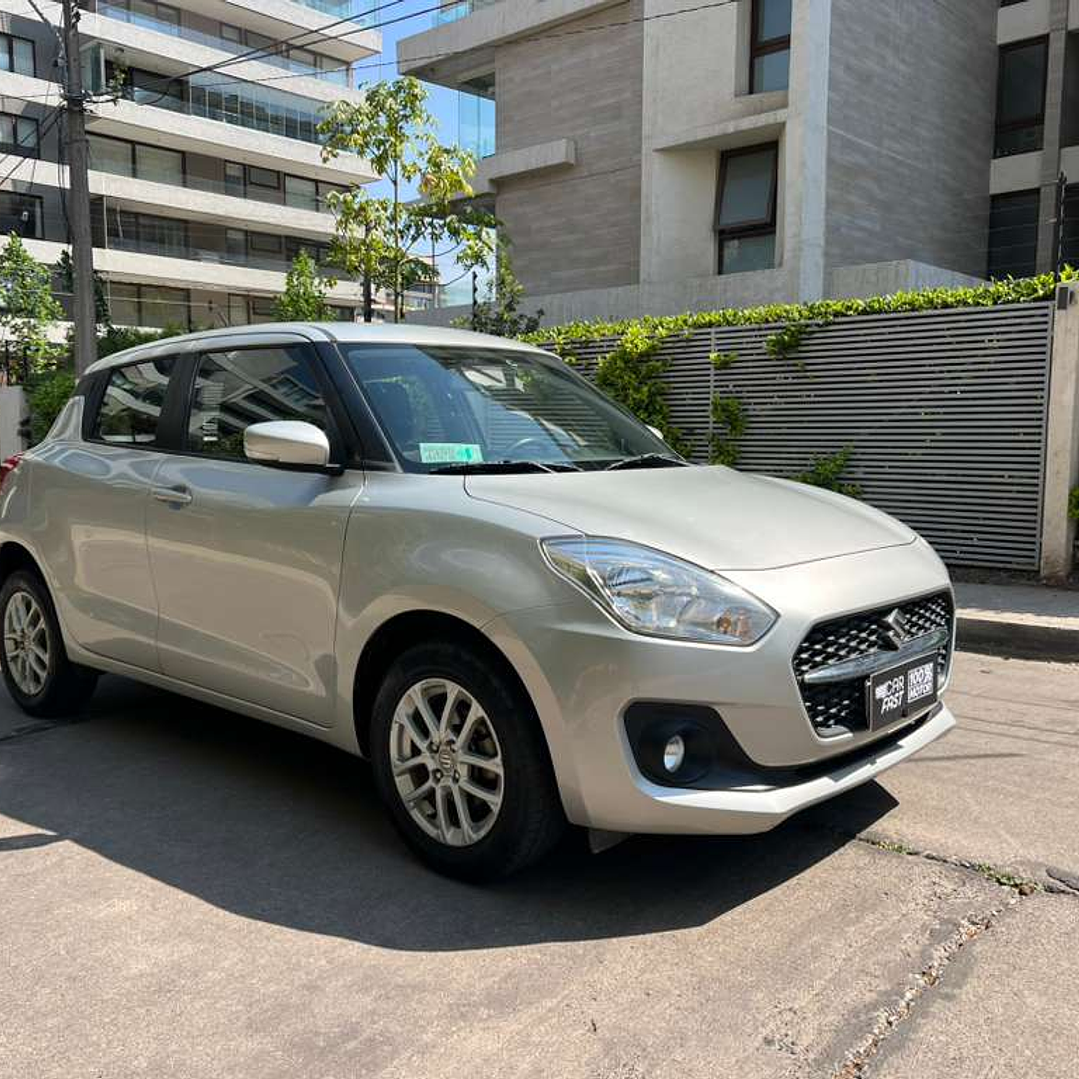 SUZUKI SWIFT 1.2 GL / AÑO 2022 / 127.700KM / 4X2 / MECANICO / BENCINA 1