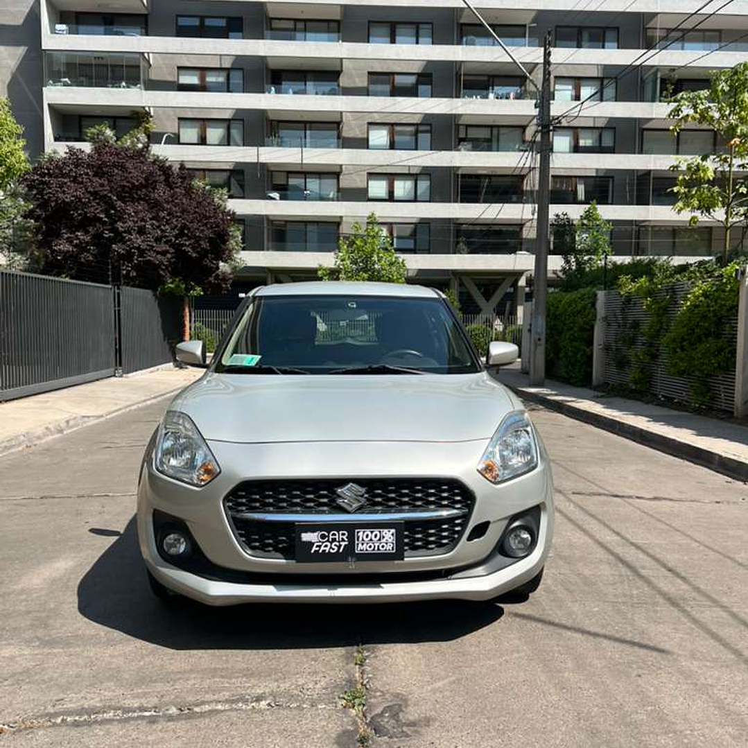 SUZUKI SWIFT 1.2 GL / AÑO 2022 / 127.700KM / 4X2 / MECANICO / BENCINA 2