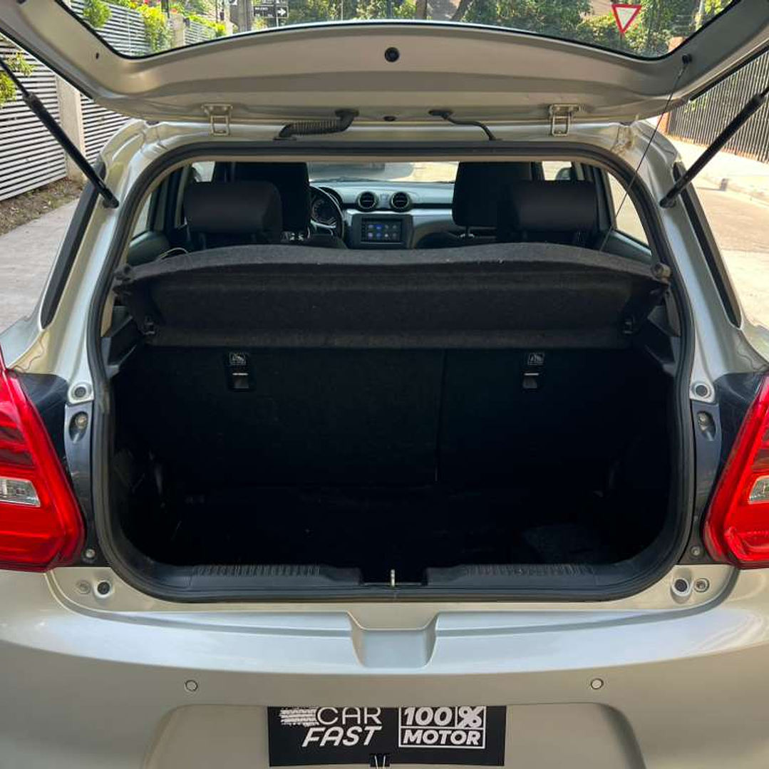 SUZUKI SWIFT 1.2 GL / AÑO 2022 / 127.700KM / 4X2 / MECANICO / BENCINA 8