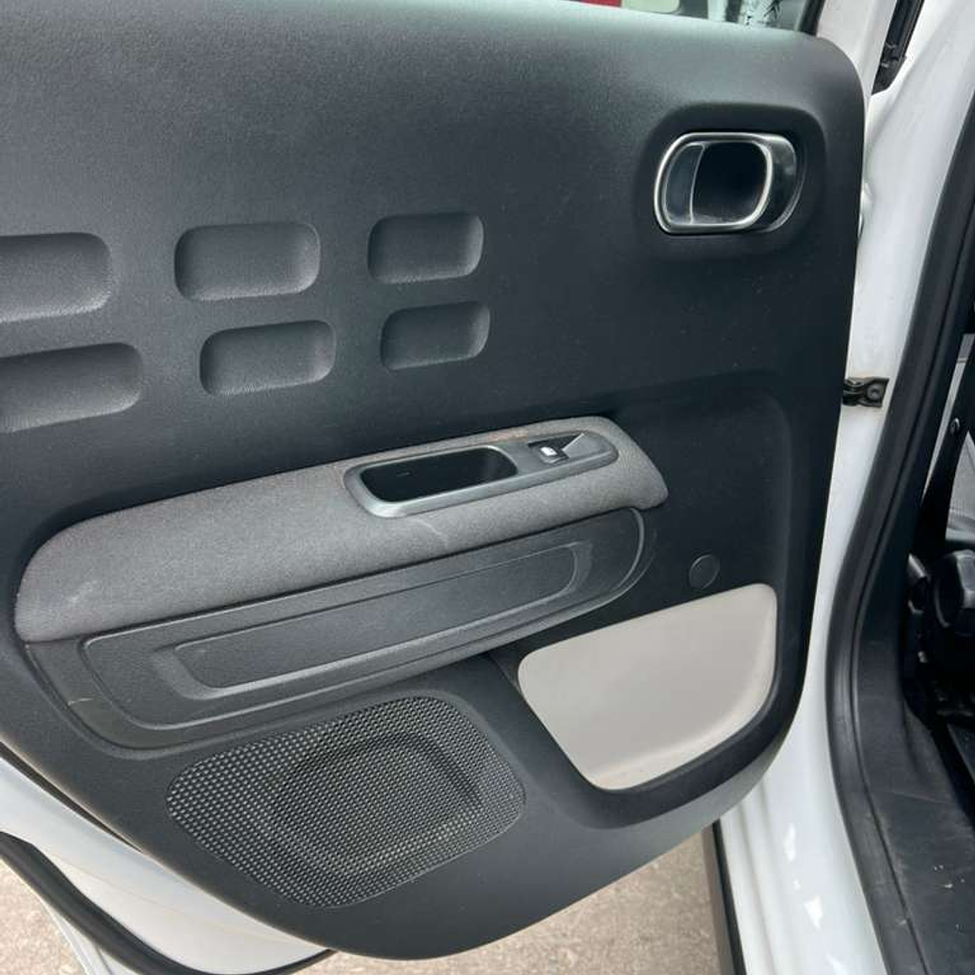 CITROEN C3 BLUE HDI / AÑO 2020 / 144.000KM / 4X2 / MECANICO / DIESEL 17