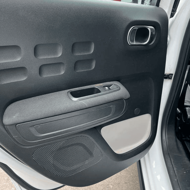 CITROEN C3 BLUE HDI / AÑO 2020 / 144.000KM / 4X2 / MECANICO / DIESEL 17