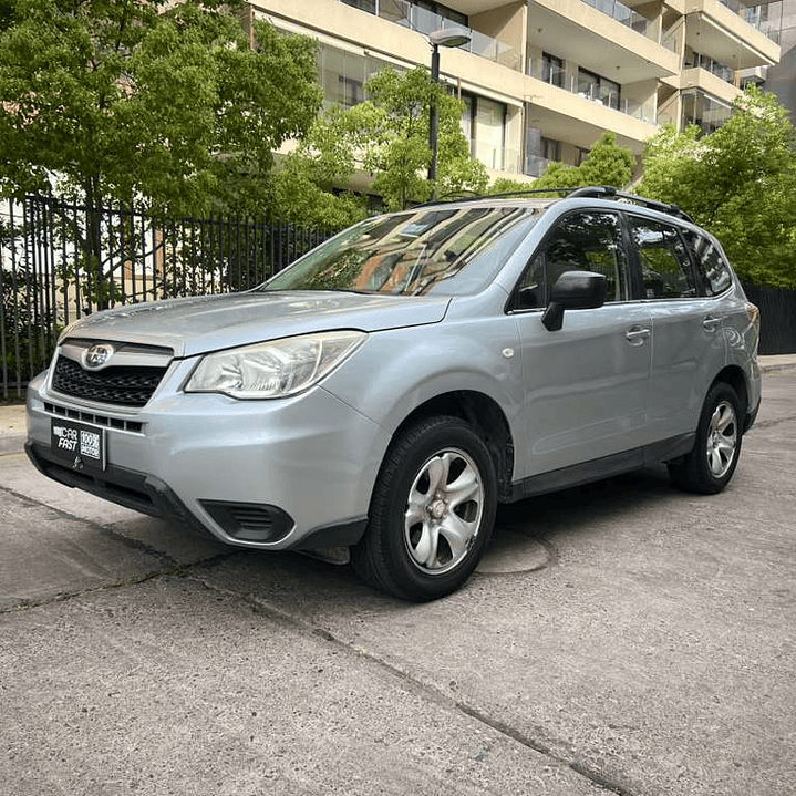 SUBARU ALL NEW FORESTER X  / AÑO 2013 / 110.000KM / 4X4 / AUTOMATICA / BENCINA 3