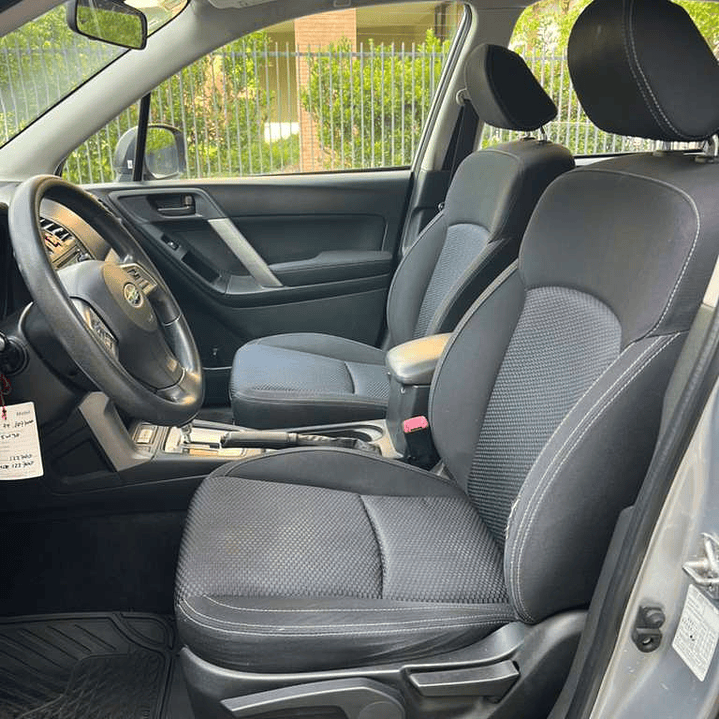 SUBARU ALL NEW FORESTER X  / AÑO 2013 / 110.000KM / 4X4 / AUTOMATICA / BENCINA 15