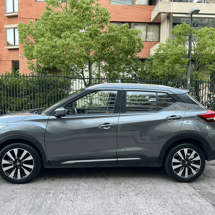 NISSAN KICKS ADVANCE / AÑO 2018 / 98000KM / 4X2 / AUTOMATICA / BENCINA 4