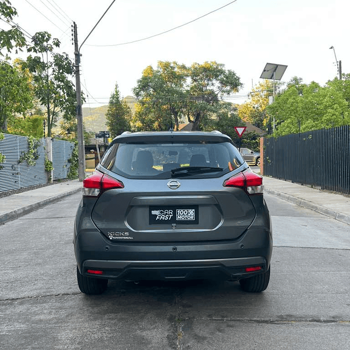 NISSAN KICKS ADVANCE / AÑO 2018 / 98000KM / 4X2 / AUTOMATICA / BENCINA 6