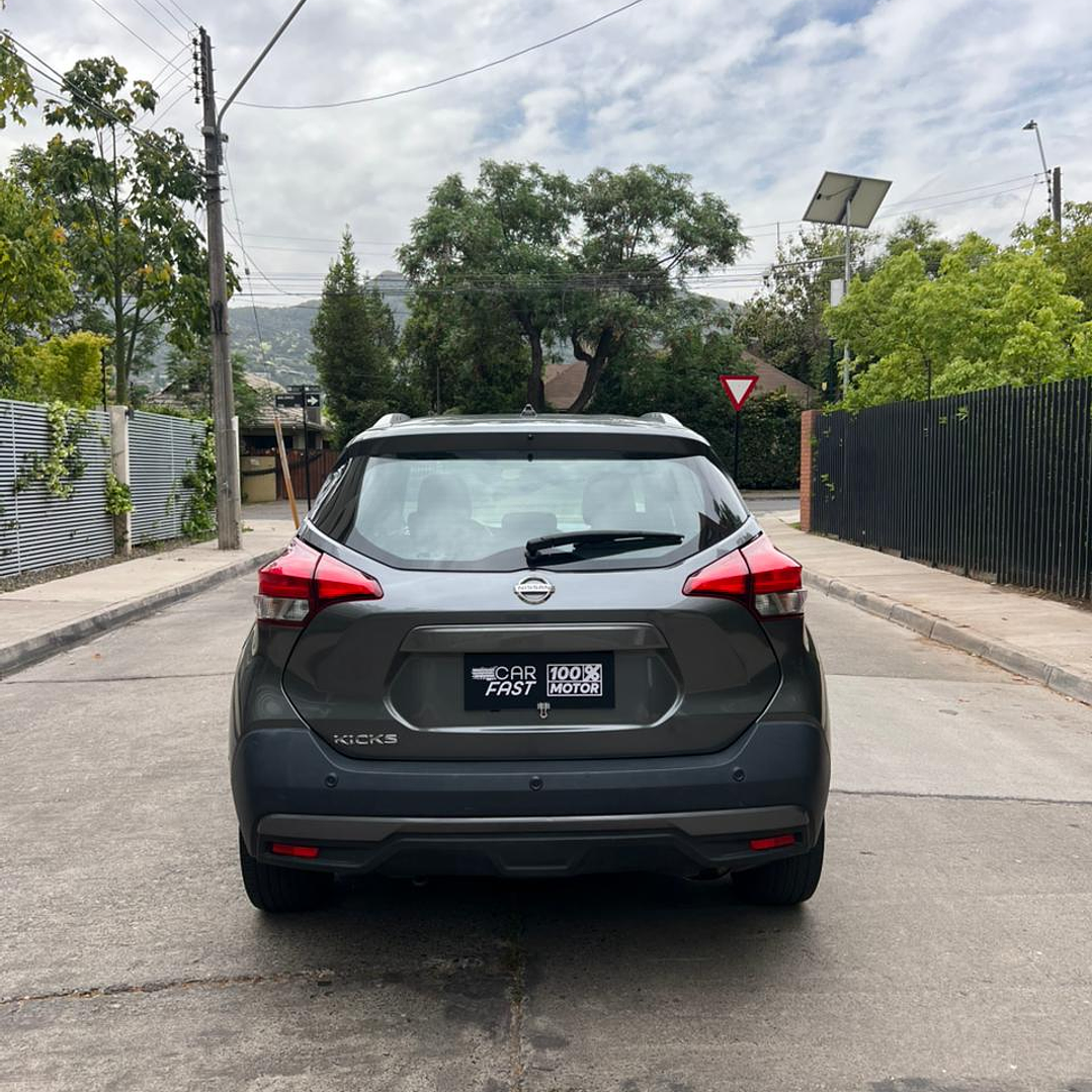 NISSAN KICKS ADVANCE / AÑO 2017 / 86000KM / 4X2 / AUTOMATICA / BENCINA 6