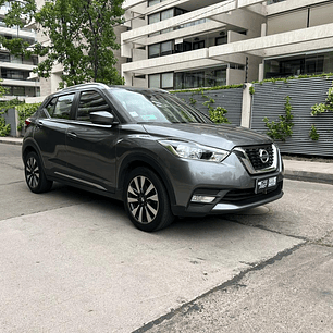 NISSAN KICKS ADVANCE / AÑO 2017 / 86000KM / 4X2 / AUTOMATICA / BENCINA