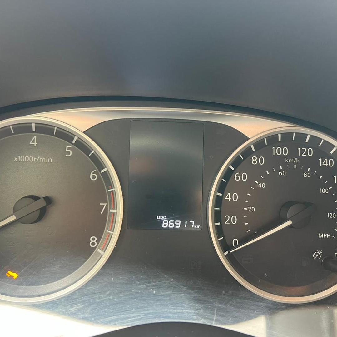 NISSAN KICKS ADVANCE / AÑO 2017 / 86000KM / 4X2 / AUTOMATICA / BENCINA 19