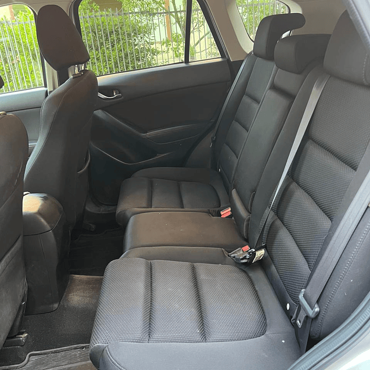 MAZDA CX-5 R  2.0 / AÑO 2015 / 108.000KM / 4X4 / MECANICA / BENCINA 11