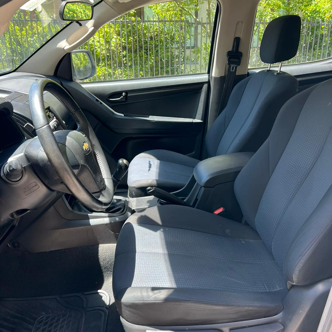 CHEVROLET D-MAX 2.5 / AÑO 2017 / 149.000KM / 4X2 / MECANICA / DIESEL 11