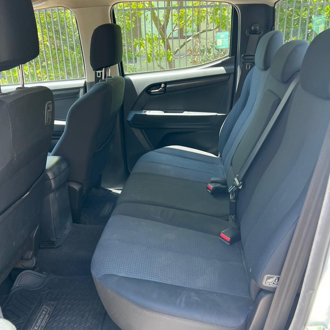 CHEVROLET D-MAX 2.5 / AÑO 2017 / 149.000KM / 4X2 / MECANICA / DIESEL 13