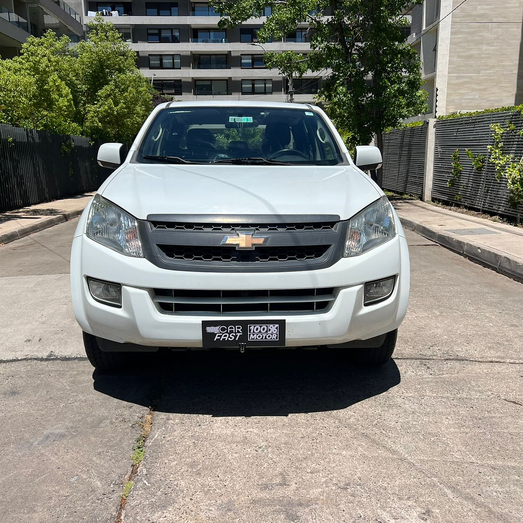 CHEVROLET D-MAX 2.5 / AÑO 2017 / 149.000KM / 4X2 / MECANICA / DIESEL 2