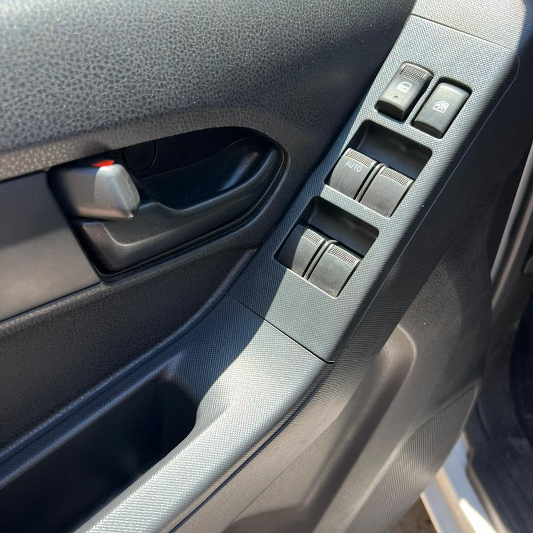 CHEVROLET D-MAX 2.5 / AÑO 2017 / 149.000KM / 4X2 / MECANICA / DIESEL 16