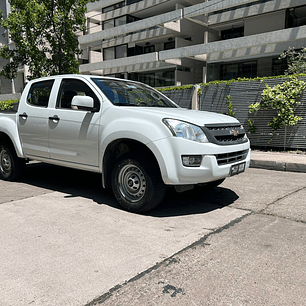 CHEVROLET D-MAX 2.5 / AÑO 2017 / 149.000KM / 4X2 / MECANICA / DIESEL
