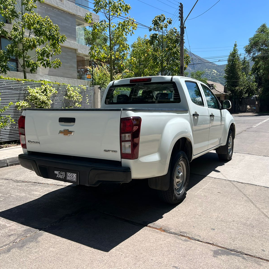 CHEVROLET D-MAX 2.5 / AÑO 2017 / 149.000KM / 4X2 / MECANICA / DIESEL 7