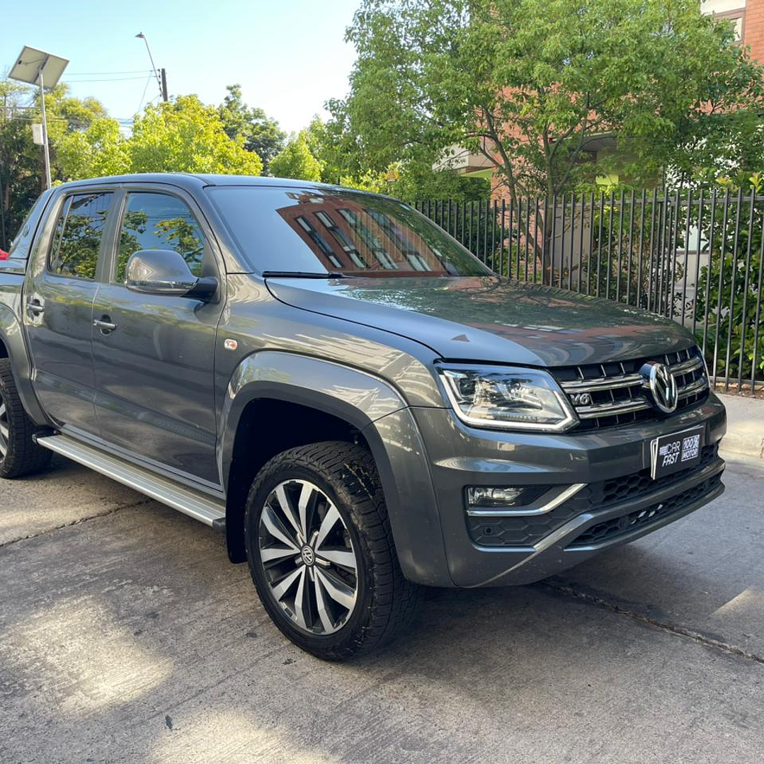 VOLKSWAGEN AMAROK V6 / AÑO 2022 / 76.500KM / 4X4 / AUTOMATICA / DIESEL 2
