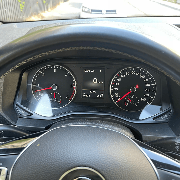 VOLKSWAGEN AMAROK V6 / AÑO 2022 / 76.500KM / 4X4 / AUTOMATICA / DIESEL 12