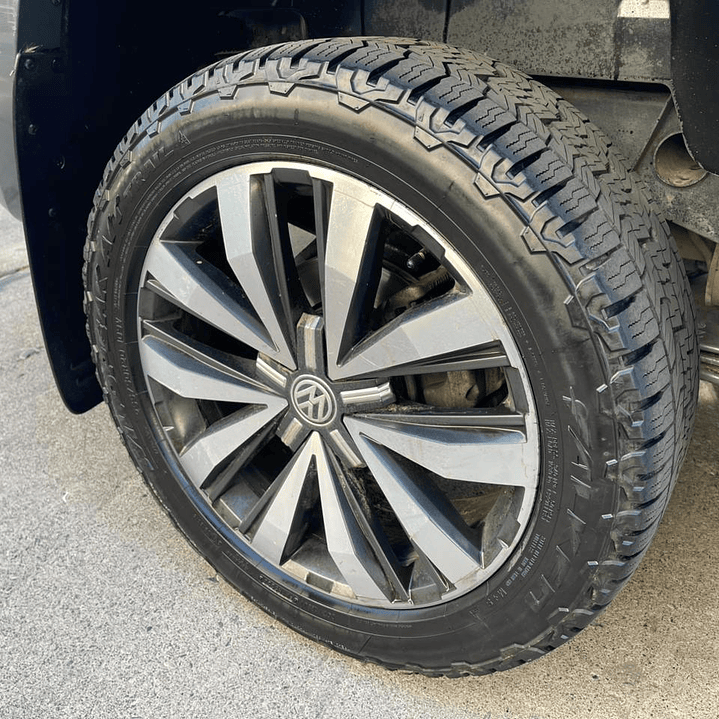 VOLKSWAGEN AMAROK V6 / AÑO 2022 / 76.500KM / 4X4 / AUTOMATICA / DIESEL 13