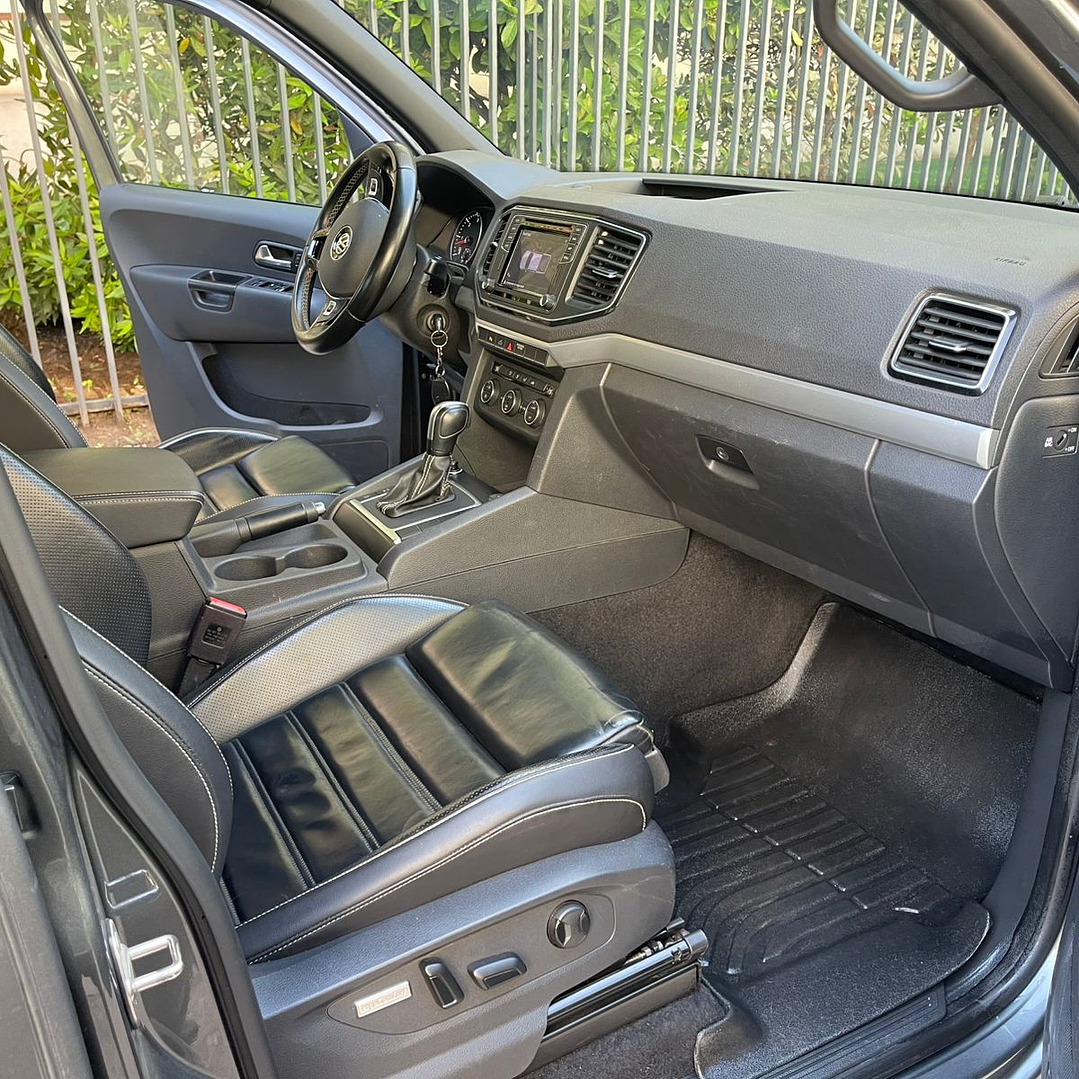 VOLKSWAGEN AMAROK V6 / AÑO 2022 / 76.500KM / 4X4 / AUTOMATICA / DIESEL 14