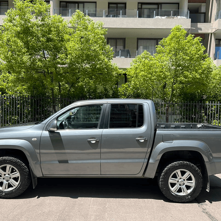 AMAROK HIGHLINE 2.0 / AÑO 2015 / 163.000KM / 4X4 / MECANICA / DIESEL 4