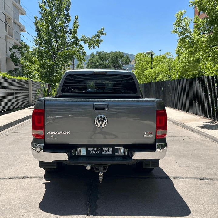 AMAROK HIGHLINE 2.0 / AÑO 2015 / 163.000KM / 4X4 / MECANICA / DIESEL 6
