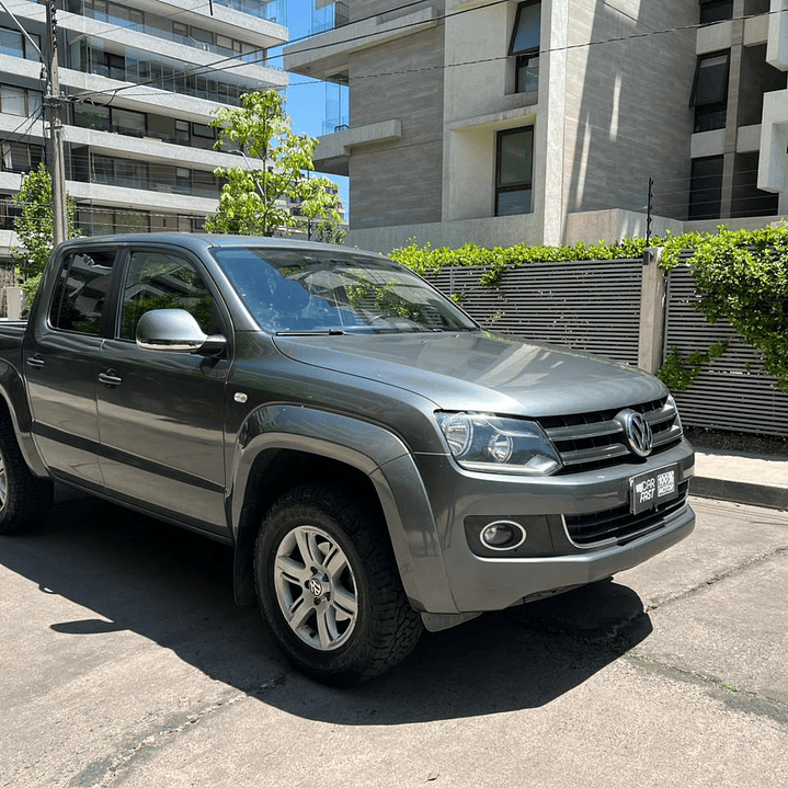AMAROK HIGHLINE 2.0 / AÑO 2015 / 163.000KM / 4X4 / MECANICA / DIESEL 10