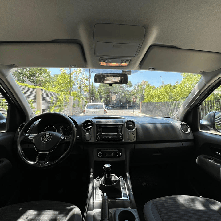 AMAROK HIGHLINE 2.0 / AÑO 2015 / 163.000KM / 4X4 / MECANICA / DIESEL 24