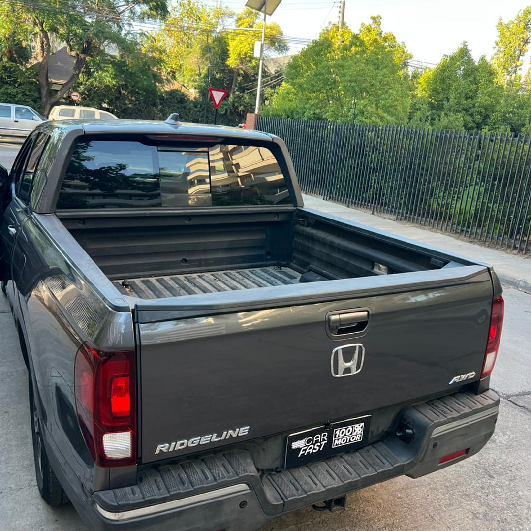 HONDA RIDGELINE  / AÑO 2020 / 93.000KM / 4X4 / AUTOMATICA / BENCINA 9