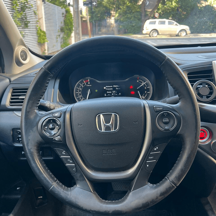 HONDA RIDGELINE  / AÑO 2020 / 93.000KM / 4X4 / AUTOMATICA / BENCINA 14