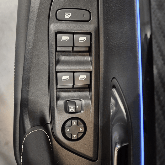 PEUGEOT 2008 2025 11