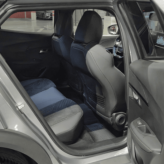 PEUGEOT 2008 2025 20