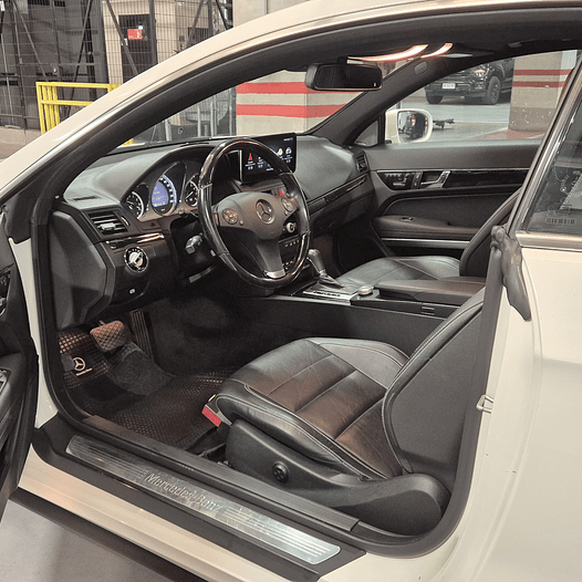 Mercedes-Benz E500 – 2011 12