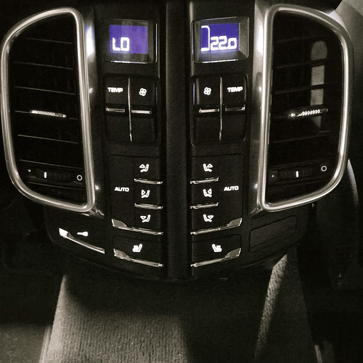 PORSCHE CAYENNE TURBO, 2011 18