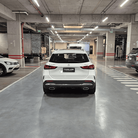 Mercedes-Benz GLA 220 – Año 2023 4